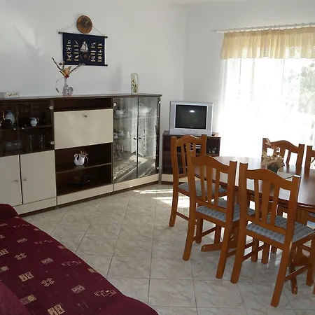 6 וינקורן