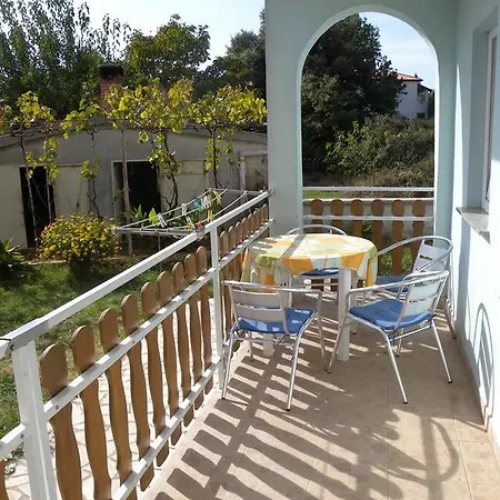6 Apartment Vinkuran